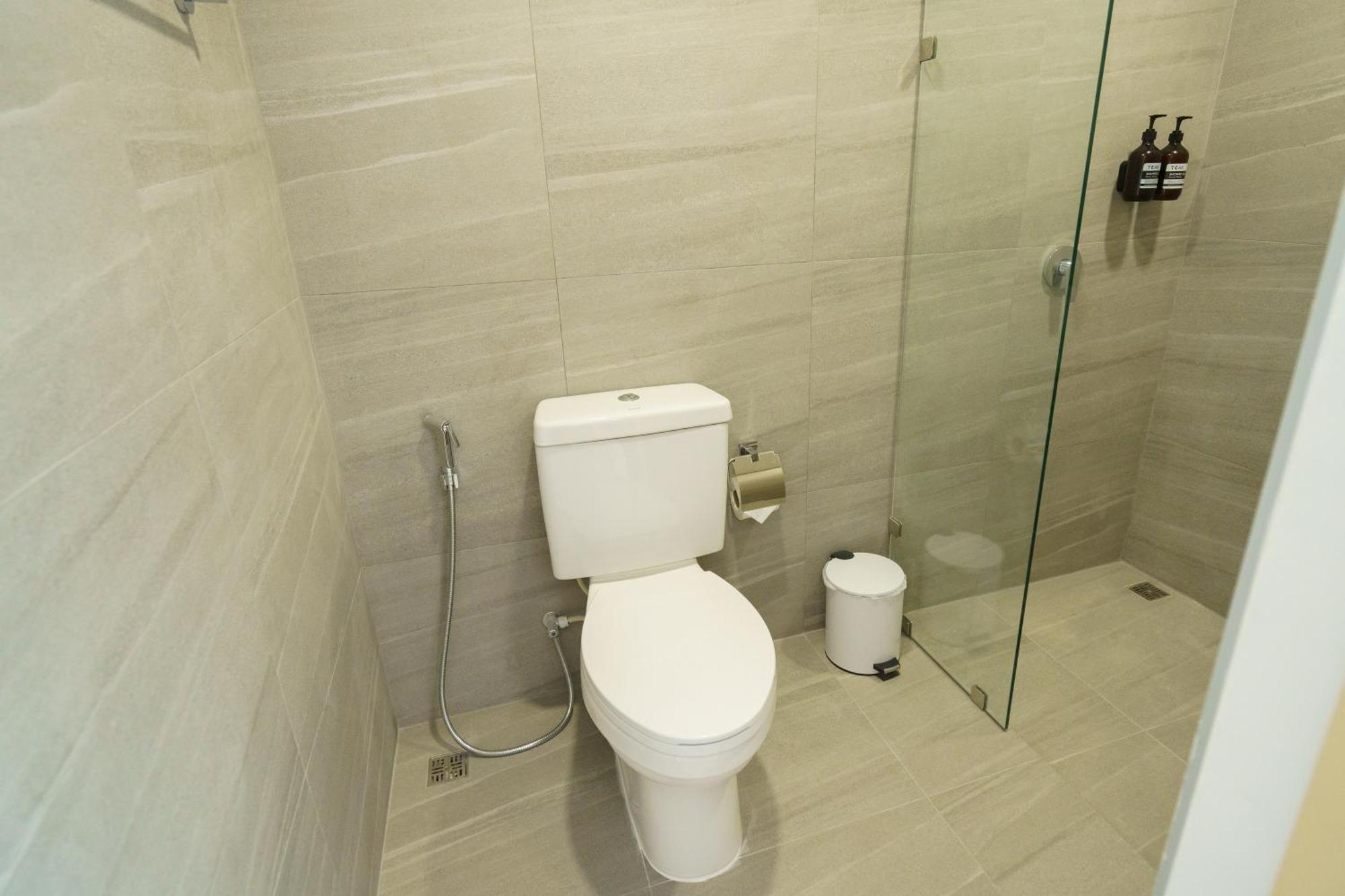 Lis Hotel Chiangmai Chiang Mai Luaran gambar